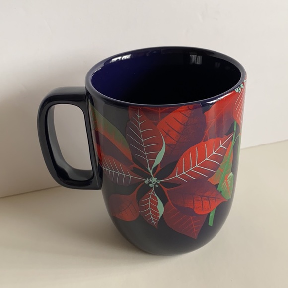 Starbucks Limited Edition 2020 Navy Poinsettia Christmas Holiday 2 Mugs 12oz - Picture 6 of 7